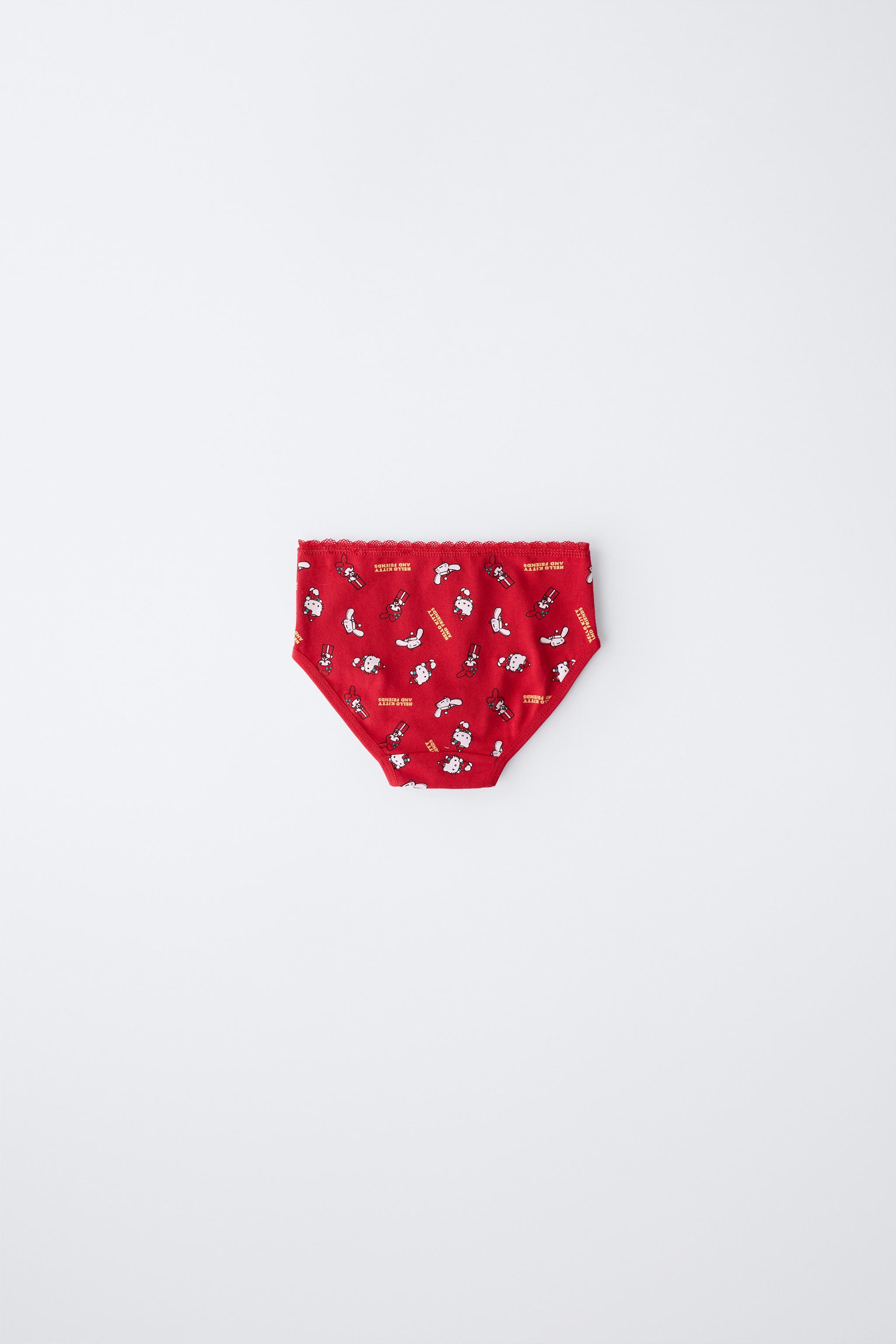 6- ANS/ LOT DE TROIS CULOTTES HELLO KITTY © SANRIO