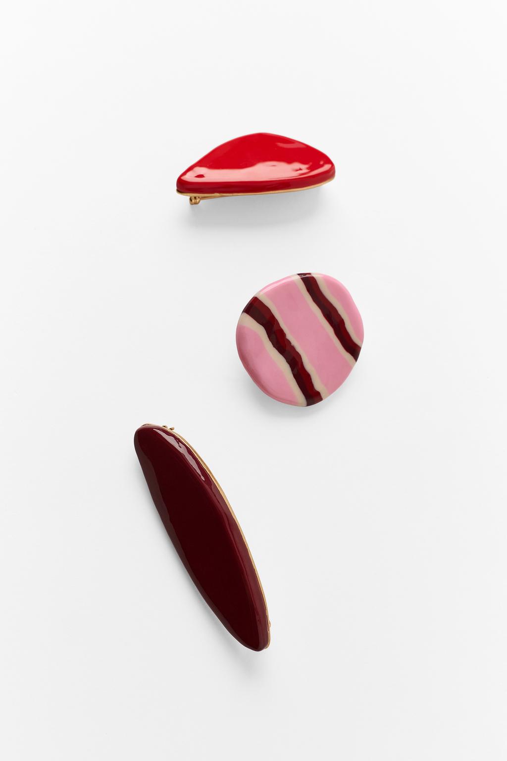 PACK OF 3 RESIN SHAPE BROOCHES