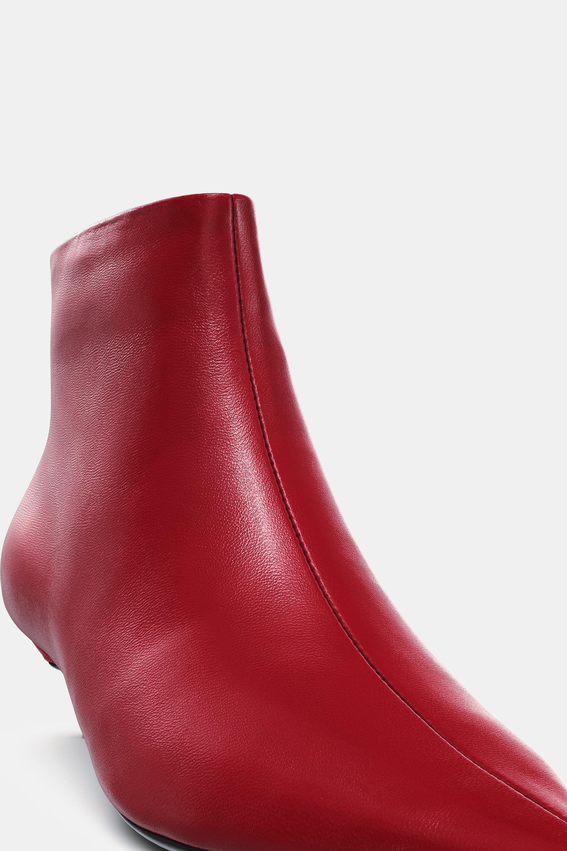 Zara SOFT LEATHER KITTEN HEEL ANKLE BOOTS - Red