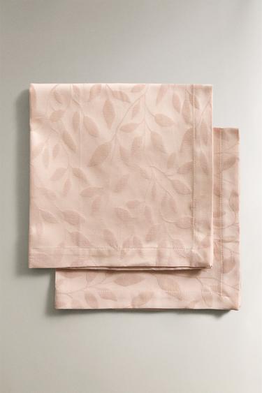 JACQUARD VEGETABLE NAPKIN (PACK OF 2) - وردي الخاص بـ Zara