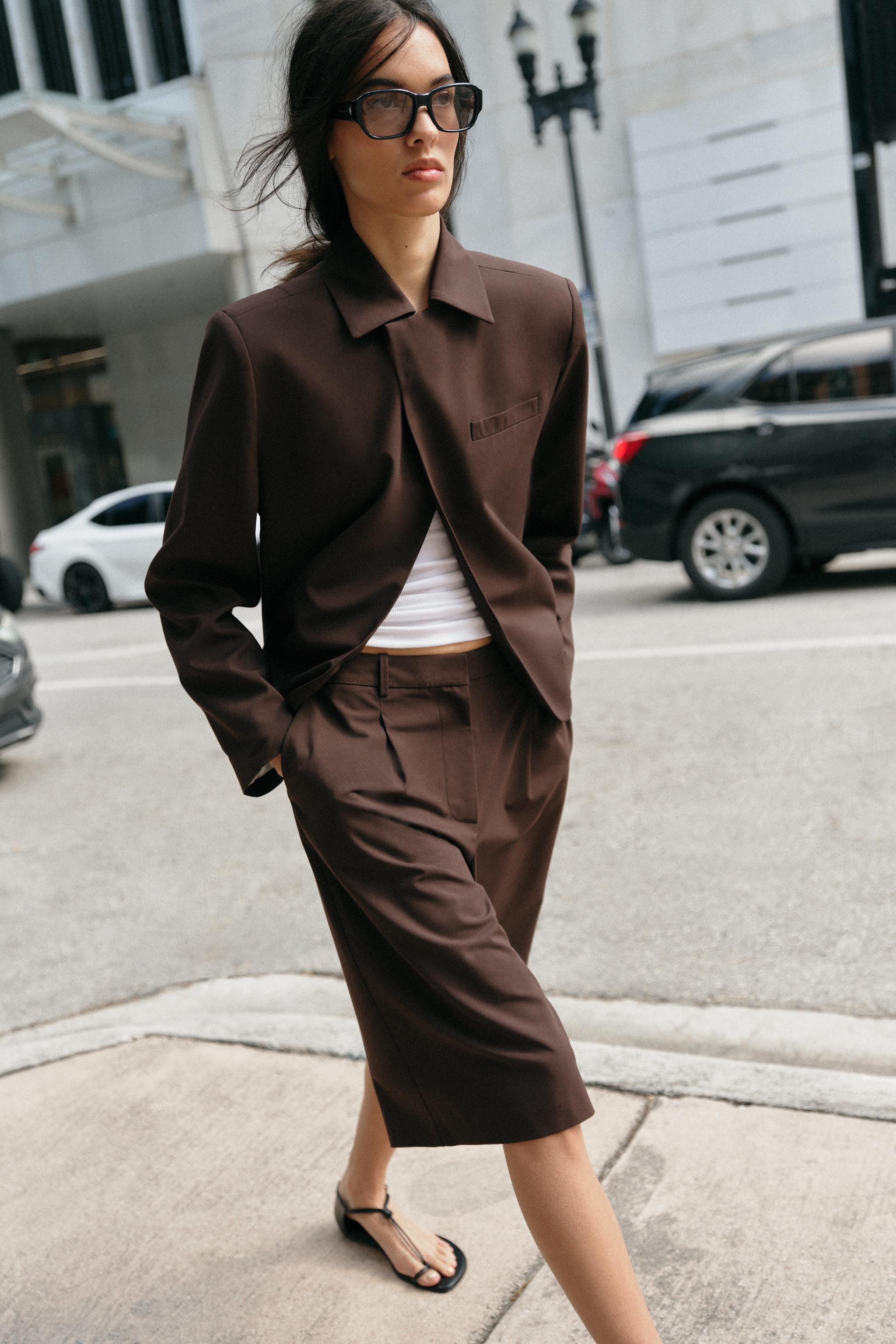 ロング丈ダーツバミューダパンツ - ブラウン | ZARA Japan / 日本