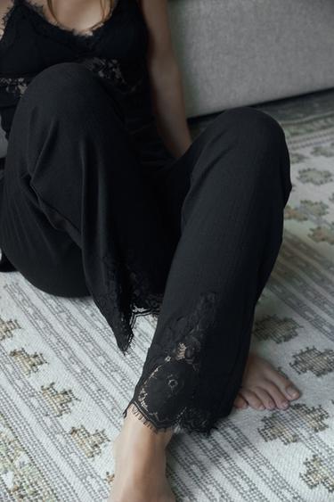 بنطلون مثقب بدانتيل - أسود الخاص بـ Zara - صورة 0
