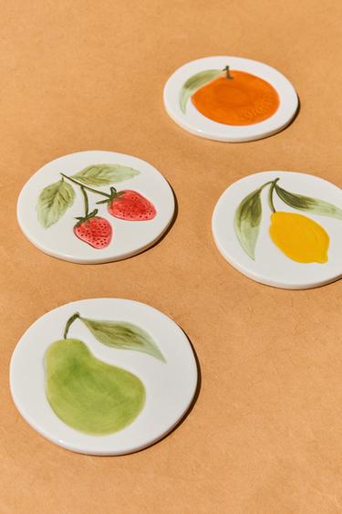PACK OF FRUIT STONEWARE COASTERS (PACK OF 4) - Yellow by Zara