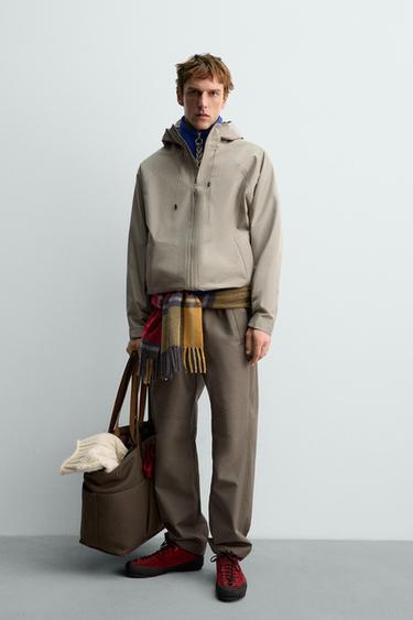 Zara AARON LEVINE X ZARA SHELL TECHNICAL JACKET - Mid-green