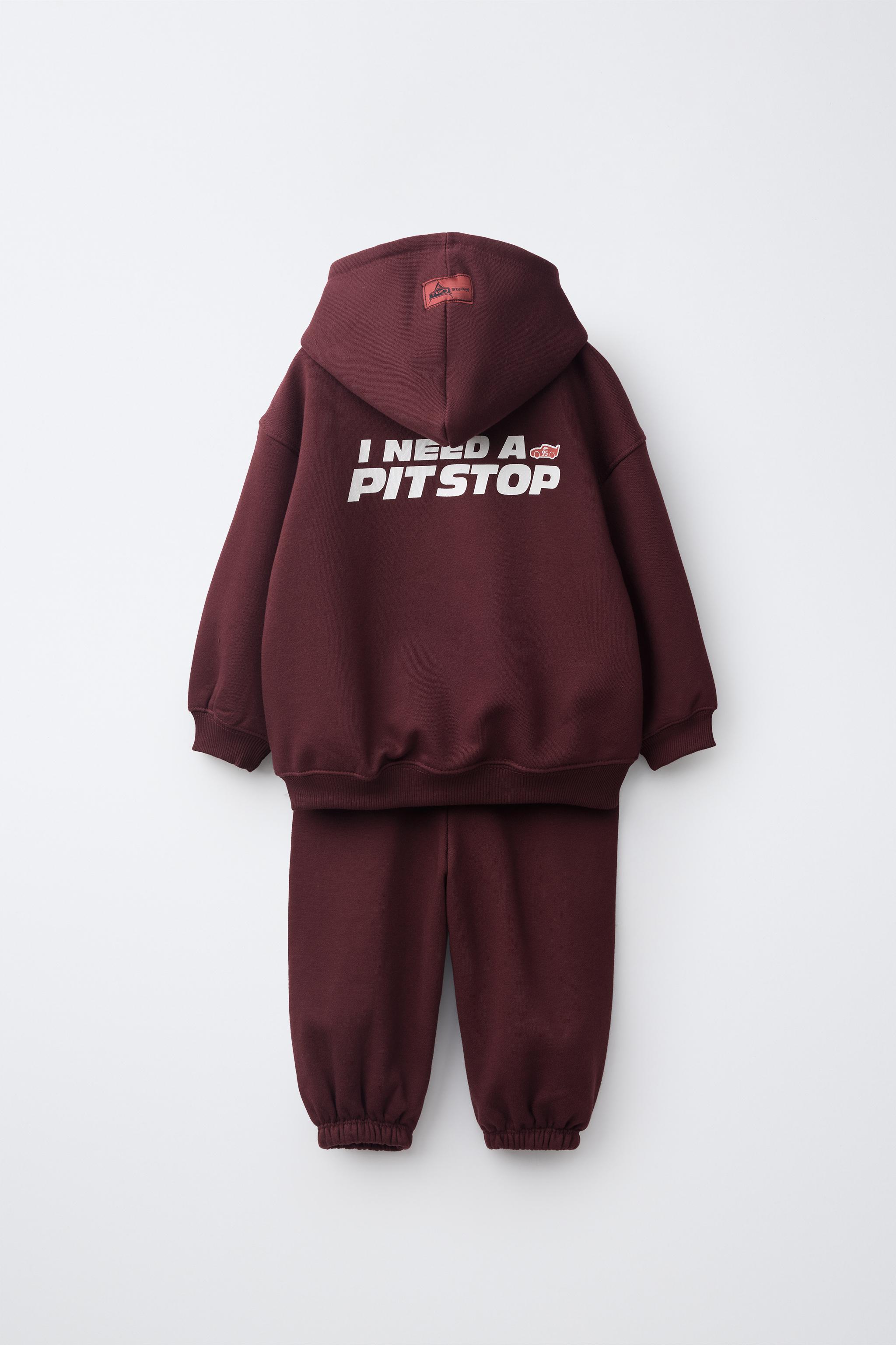 ENSEMBLE DE JOGGING SWEAT À CAPUCHE ET PANTALON JOGGER CARS FLASH MCQUEEN © DISNEY/PIXAR