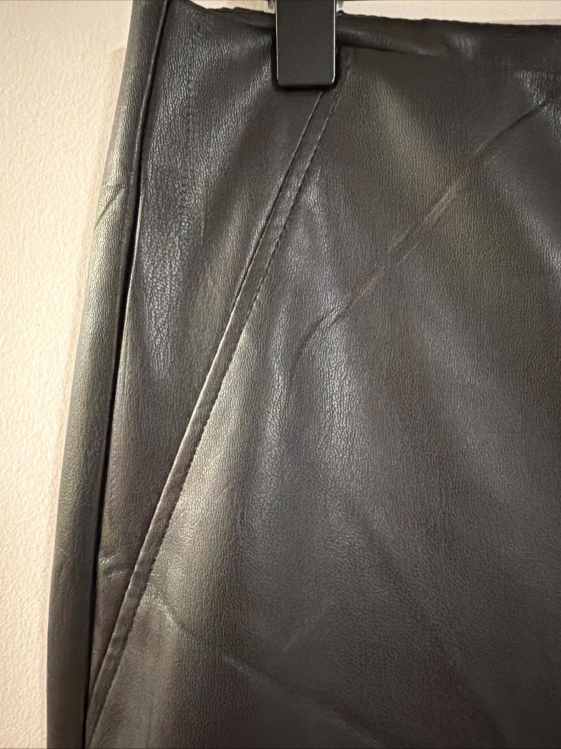 ZARA FAUX LEATHER PANTS BLACK SIZE L - Image 5