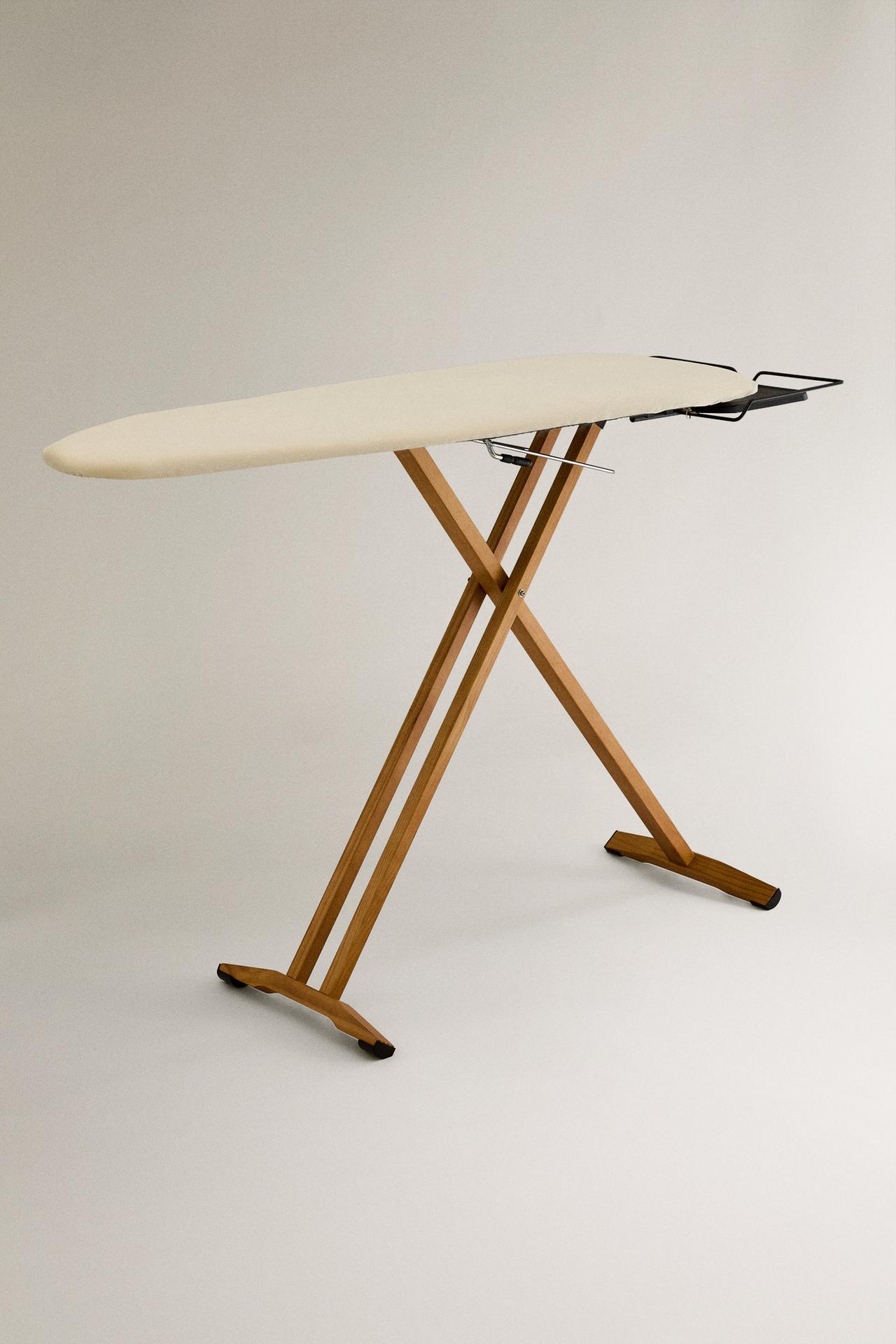 WOOD AND METAL IRONING BOARD — Ecru