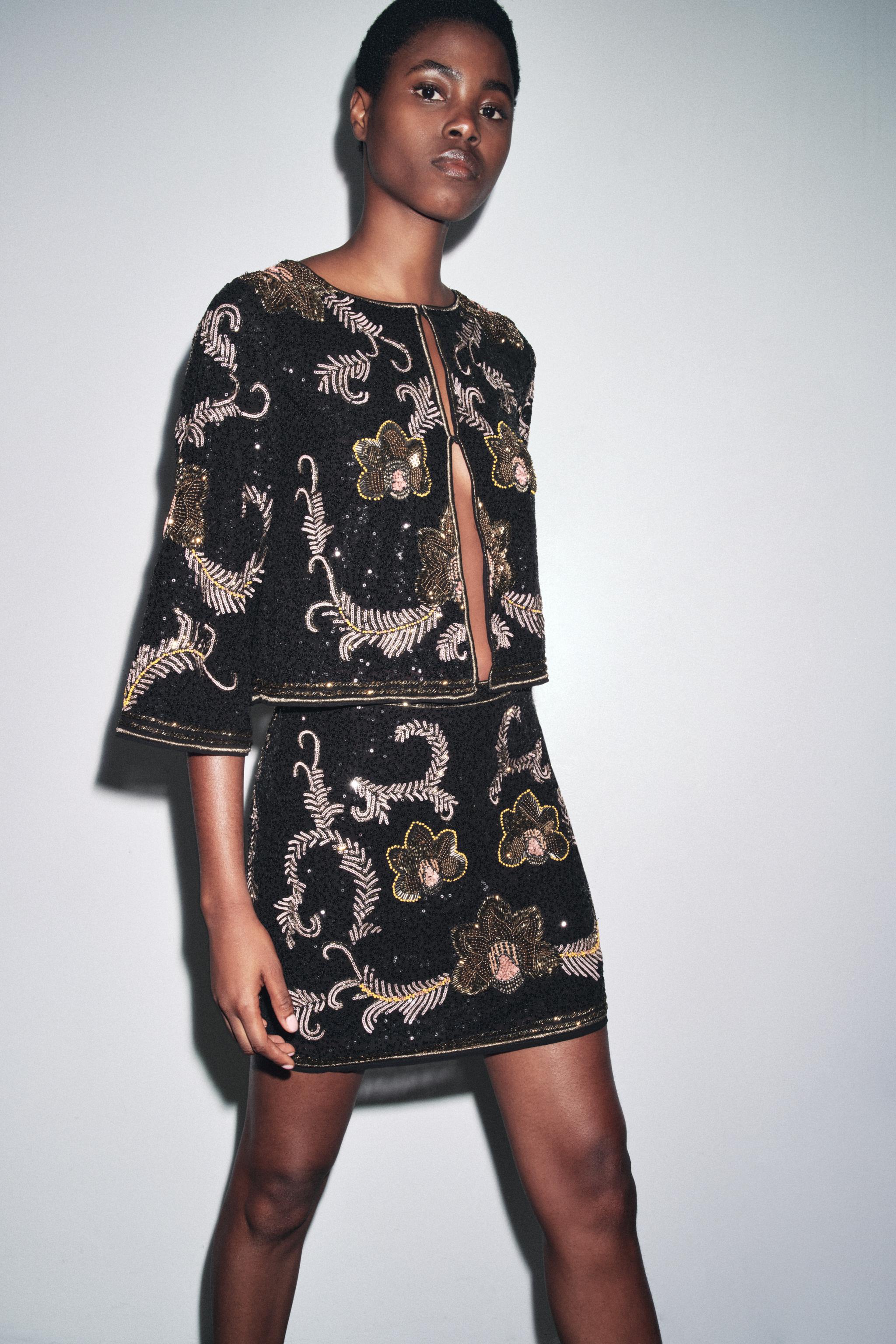 刺繍入りケープジャケット - ブラック | ZARA Japan / 日本