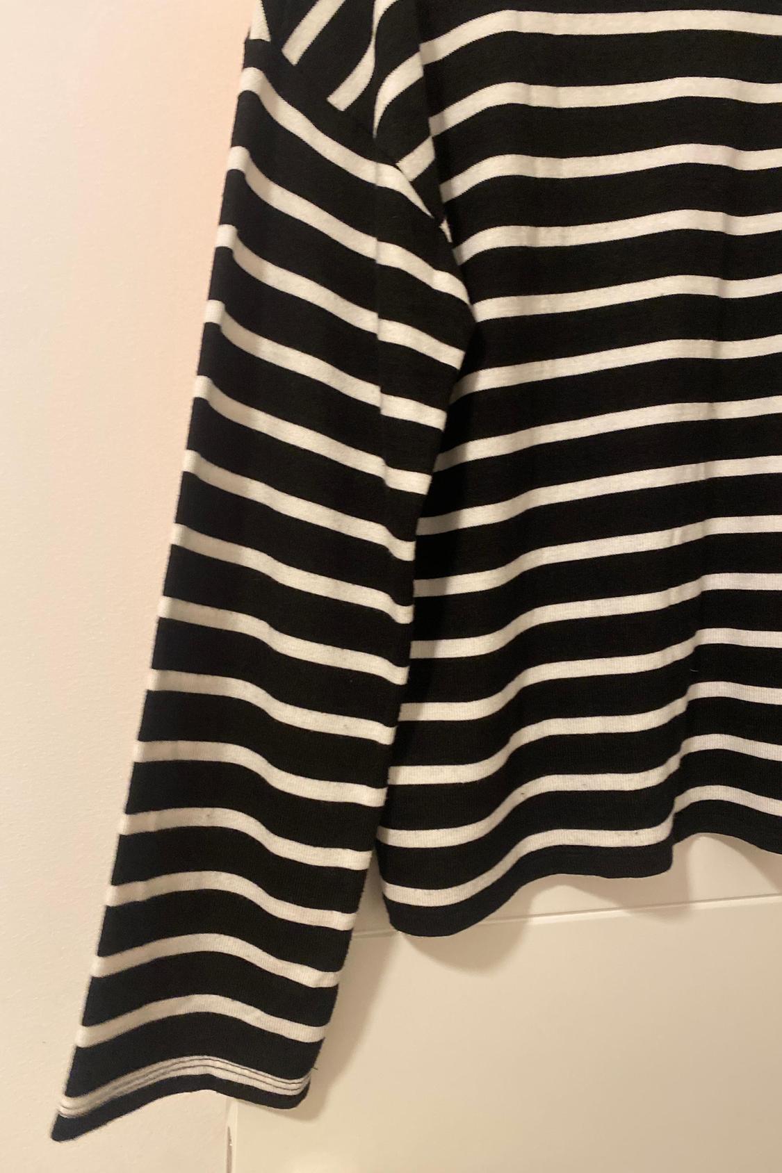 SOFT-TOUCH STRIPED SWEATSHIRT - Image 2
