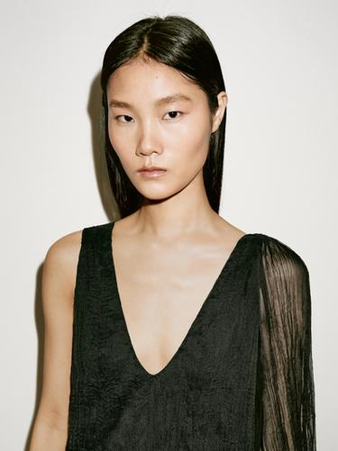 Zara Long flowing pleated dress - Limited Edition - Black