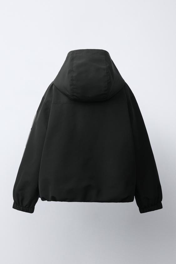BLOUSON LÉGER DÉPERLANT - Noir de Zara - Image 3