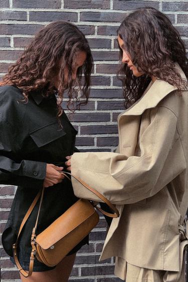 CHEMISE EN POPELINE À CEINTURE - Noir de Zara