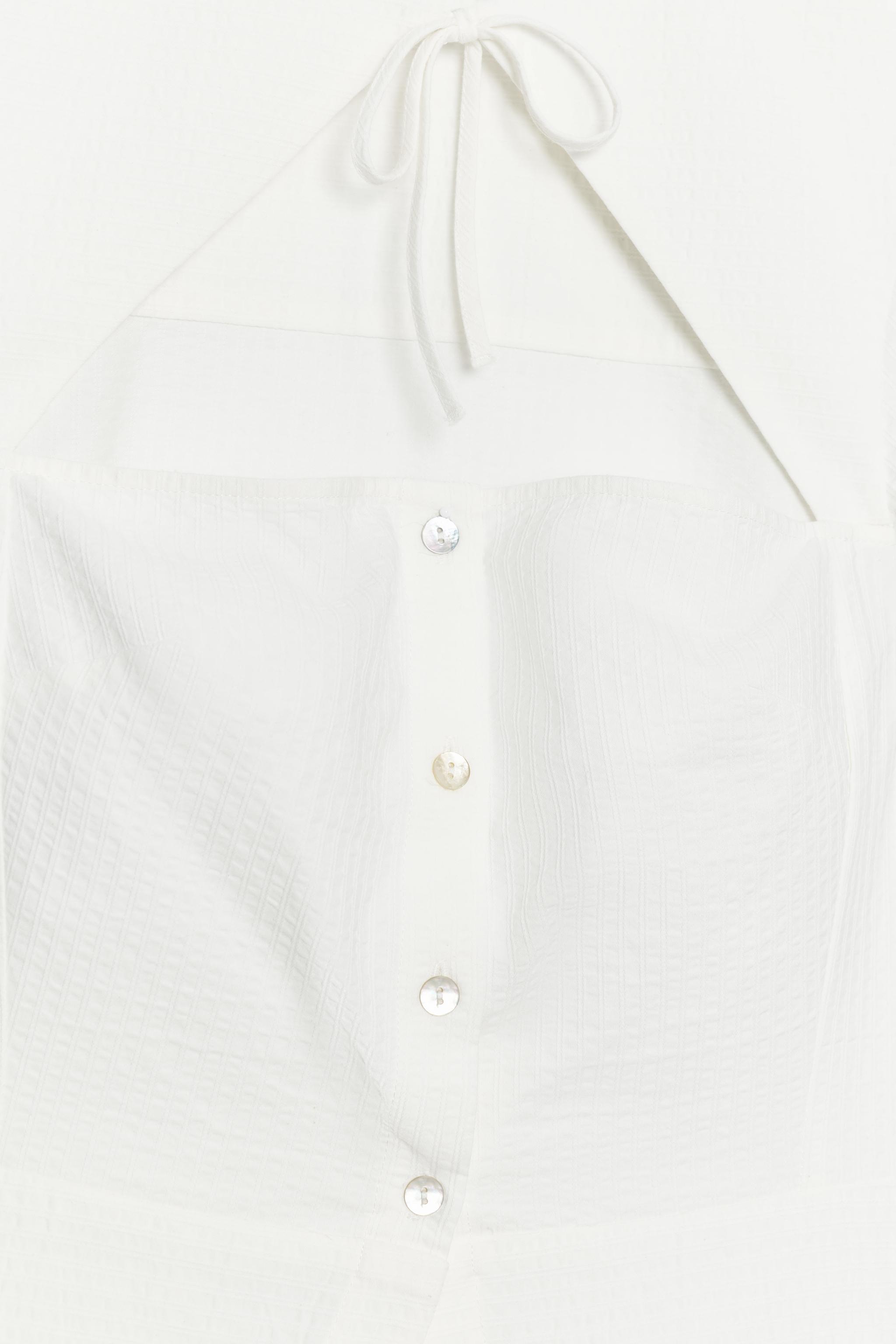BOW CUT-OUT TOP