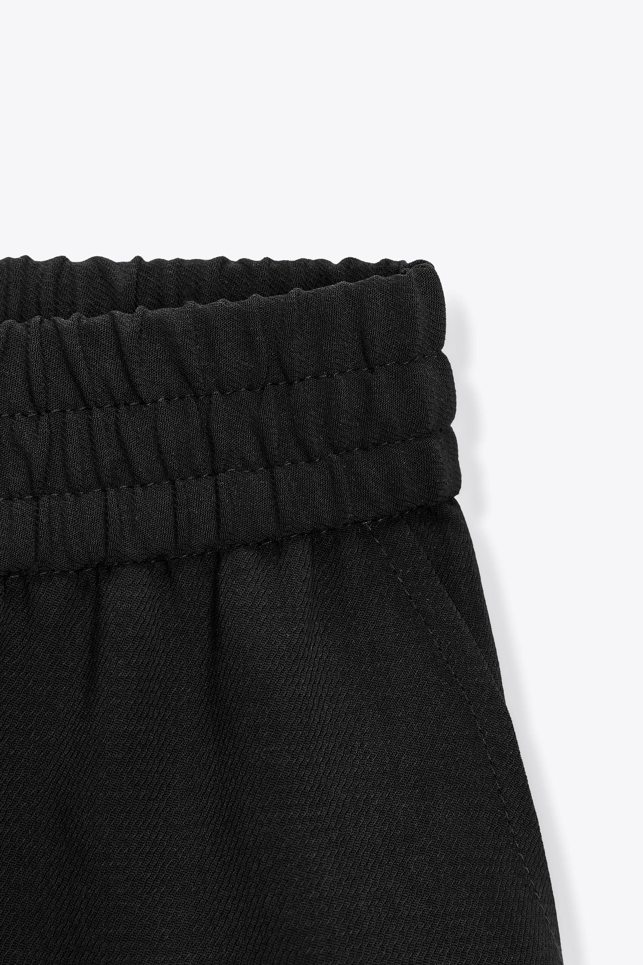 SHORT TAILLE ÉLASTIQUE