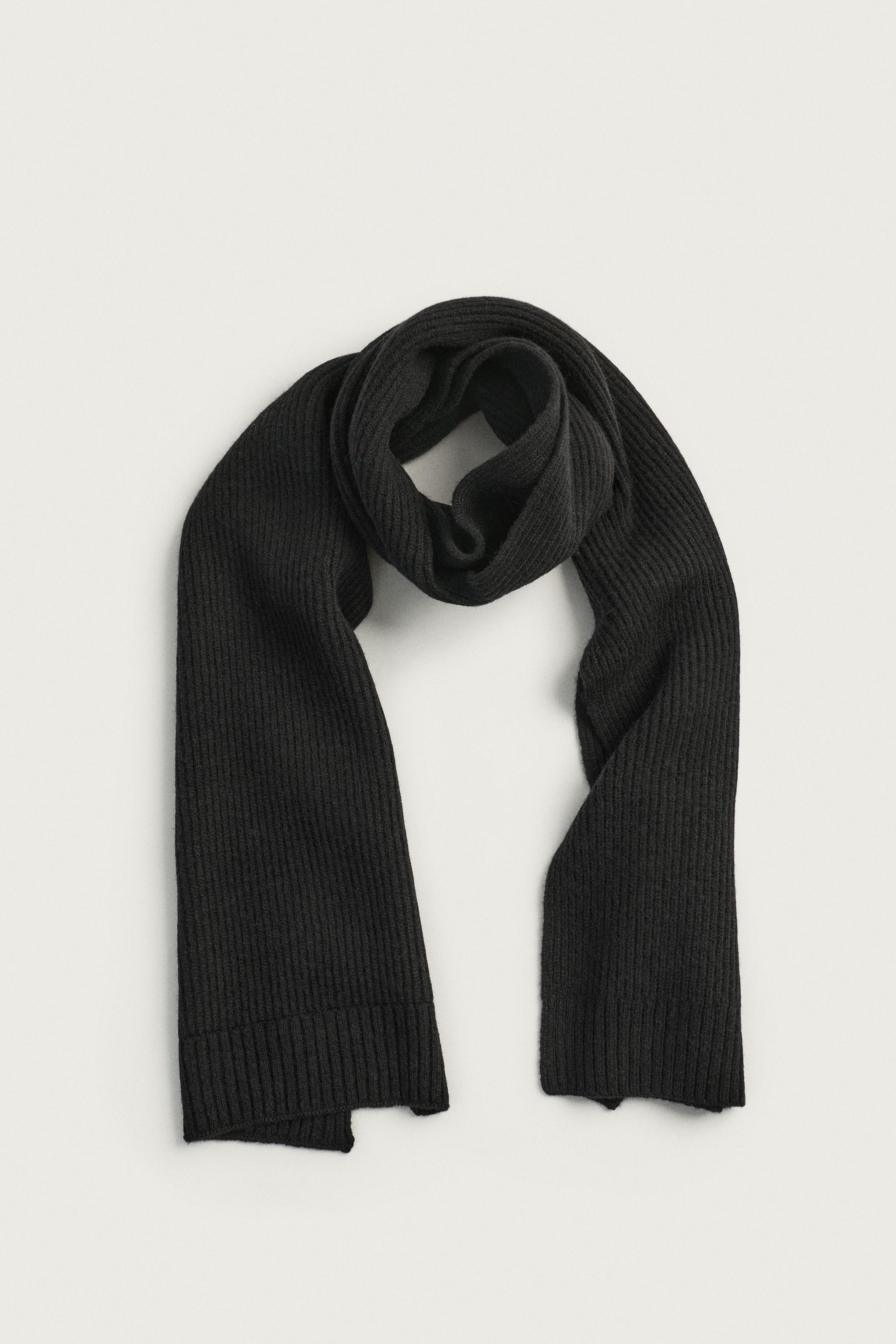 100% WOOL KNIT SCARF