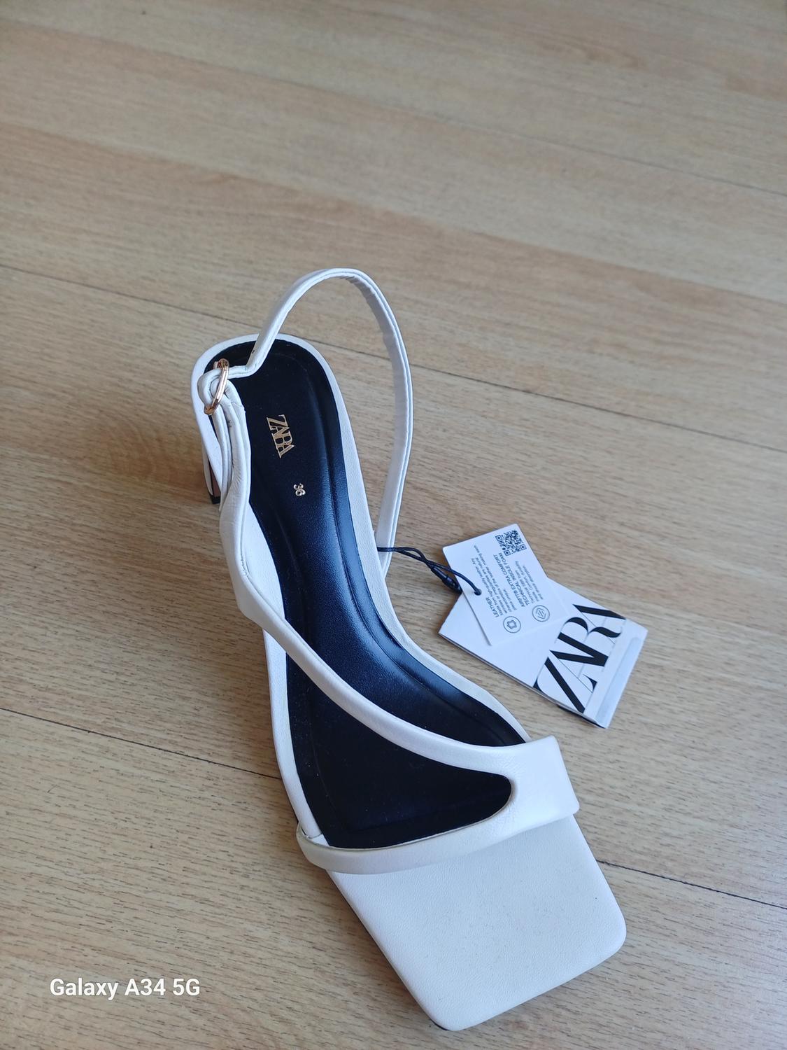 WIDE HEEL LEATHER SANDAL - Image 2