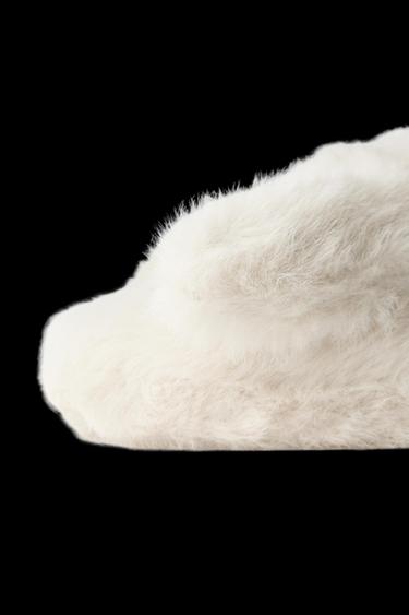 Zara DOG SLIPPERS - Off White