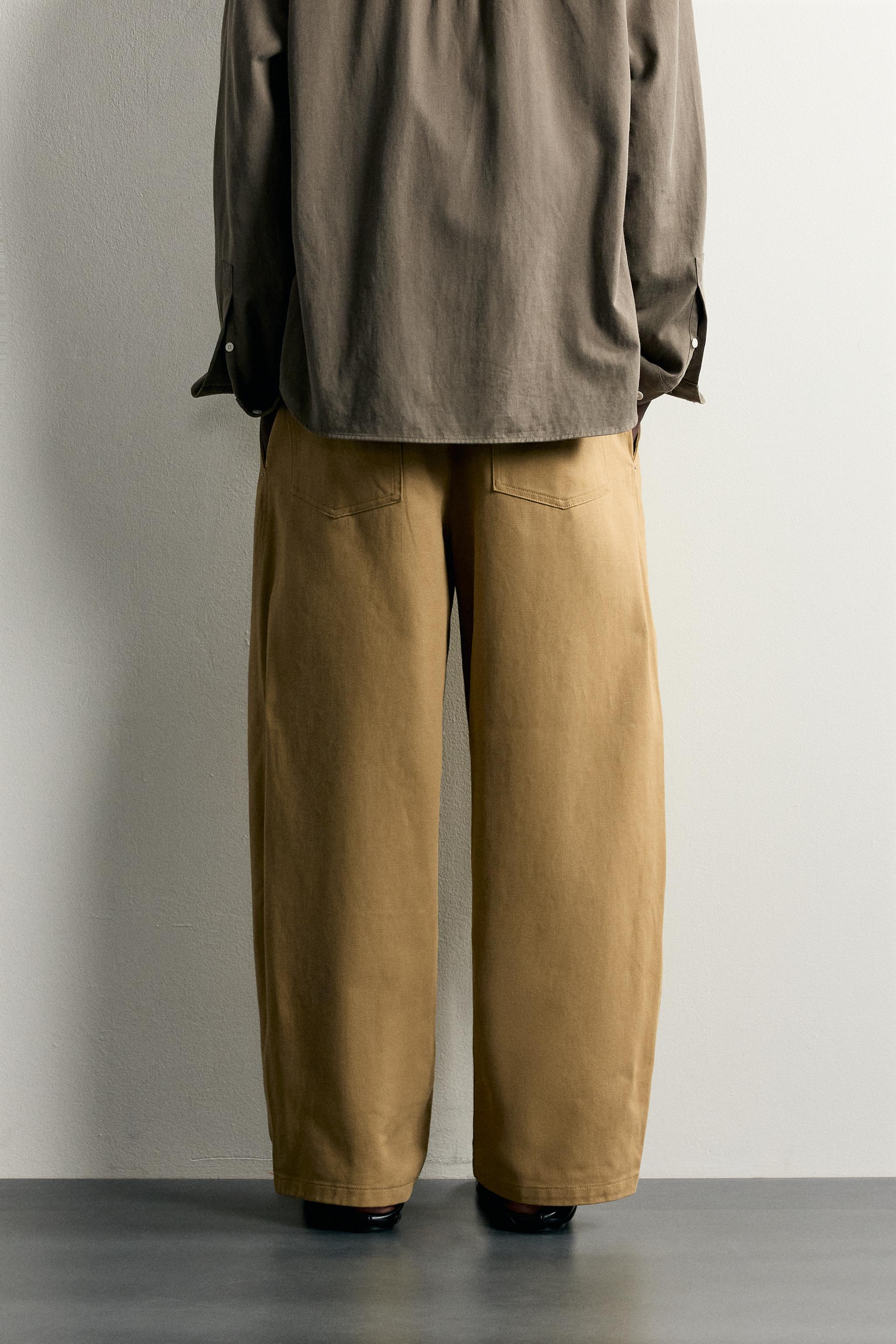 PANTALON À PLIS COUPE BARREL