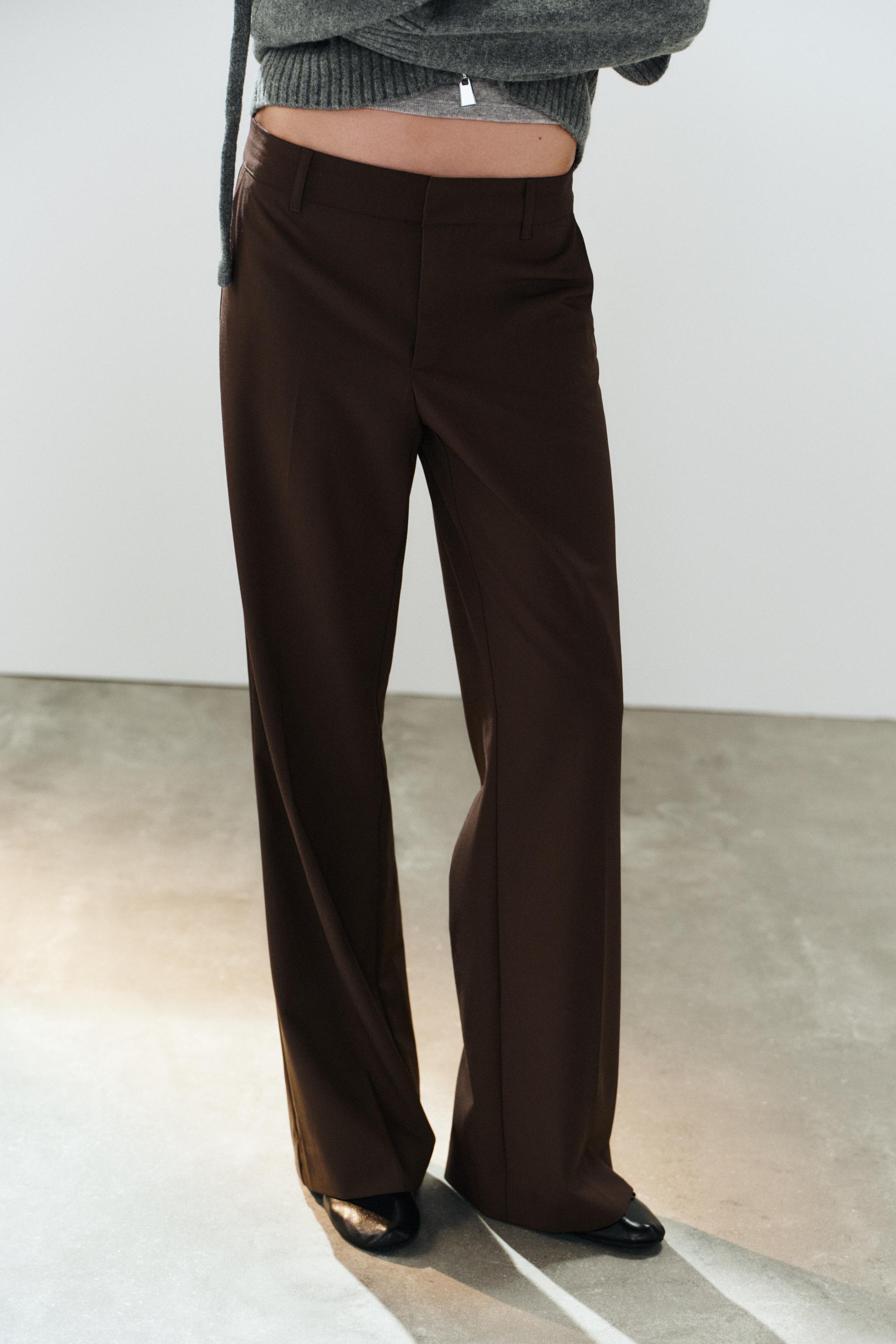 LOW-RISE STRAIGHT LEG PANTS