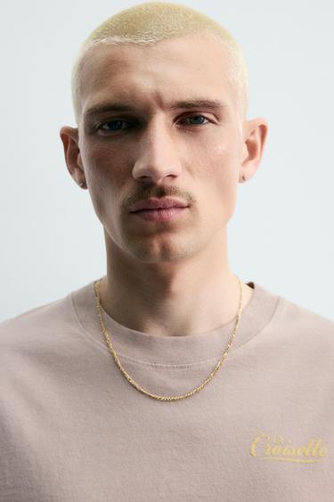 T-SHIRT À INSCRIPTIONS IMPRIMÉES - Gris taupe de Zara - Image 5