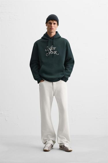 ТОЛСТОВКА С ВЫШИТОЙ НАДПИСЬЮ NEW YORK MAGAZINE — ТЕМНО-ЗЕЛЕНЫЙ от Zara — изображение 0