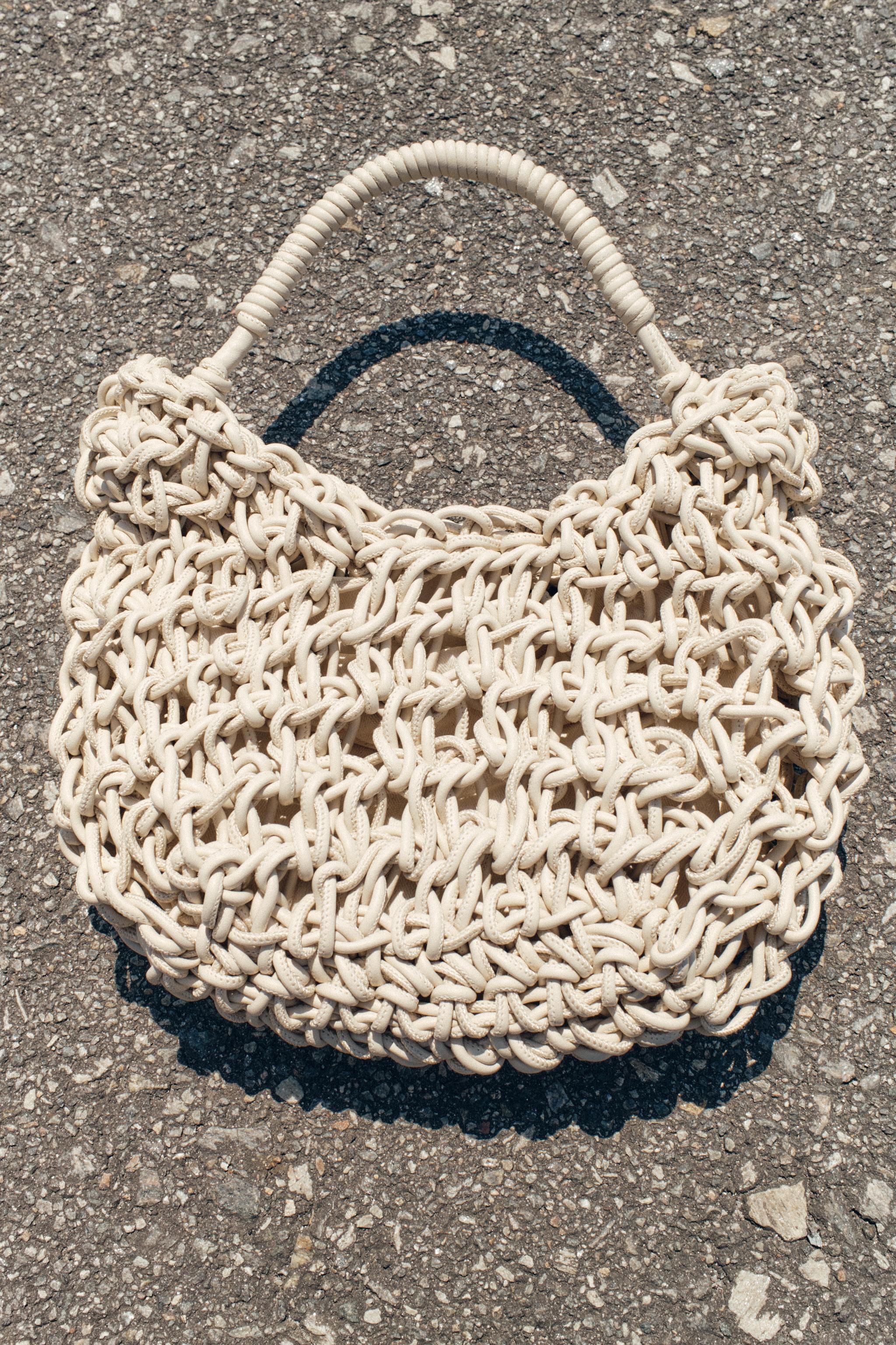 TOPSTITCHED BRAIDED HANDBAG - Ecru | ZARA Turkey