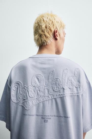 BOXY FIT T-SHIRT WITH CONTRAST PATCHES - Light blue by Zara
