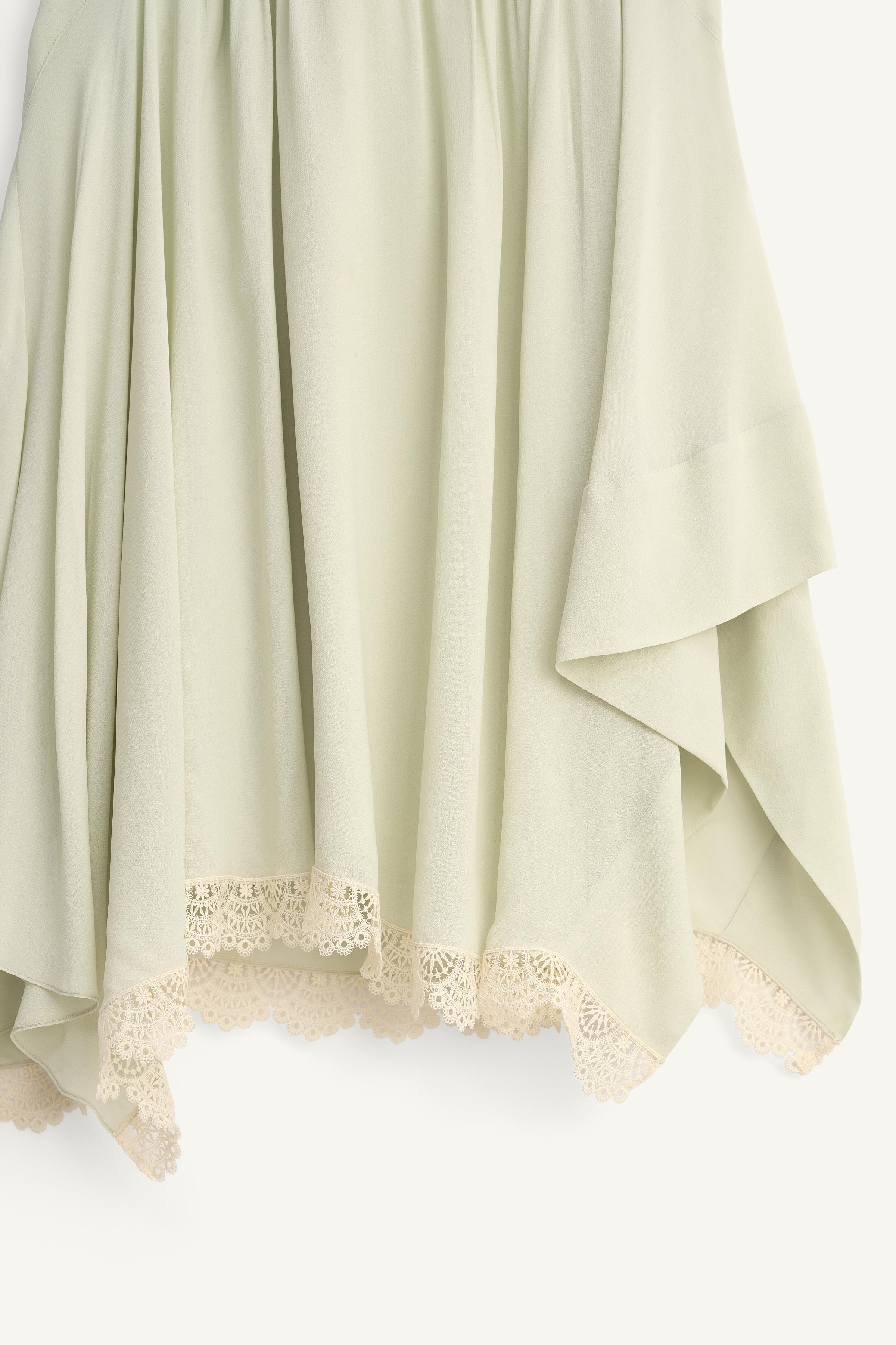 LIMITED EDITION RUFFLED LACE SKIRT