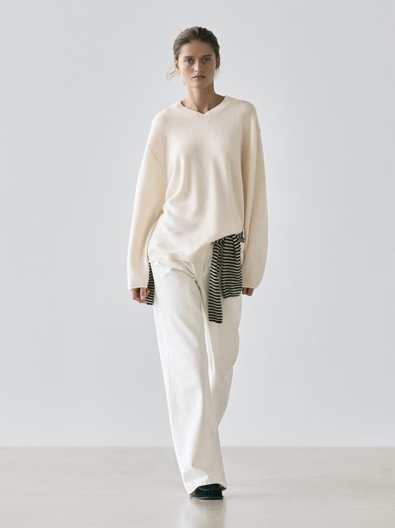 Oversize cashmere V-neck sweater