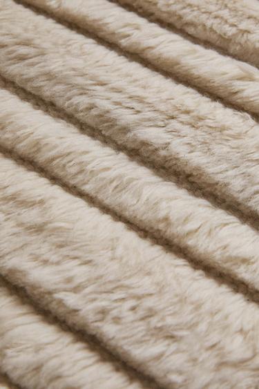 RUG 04 - Ecru by Zara