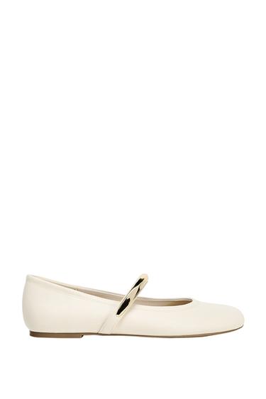 BALLERINAS WITH METAL STRAP - White by Zara
