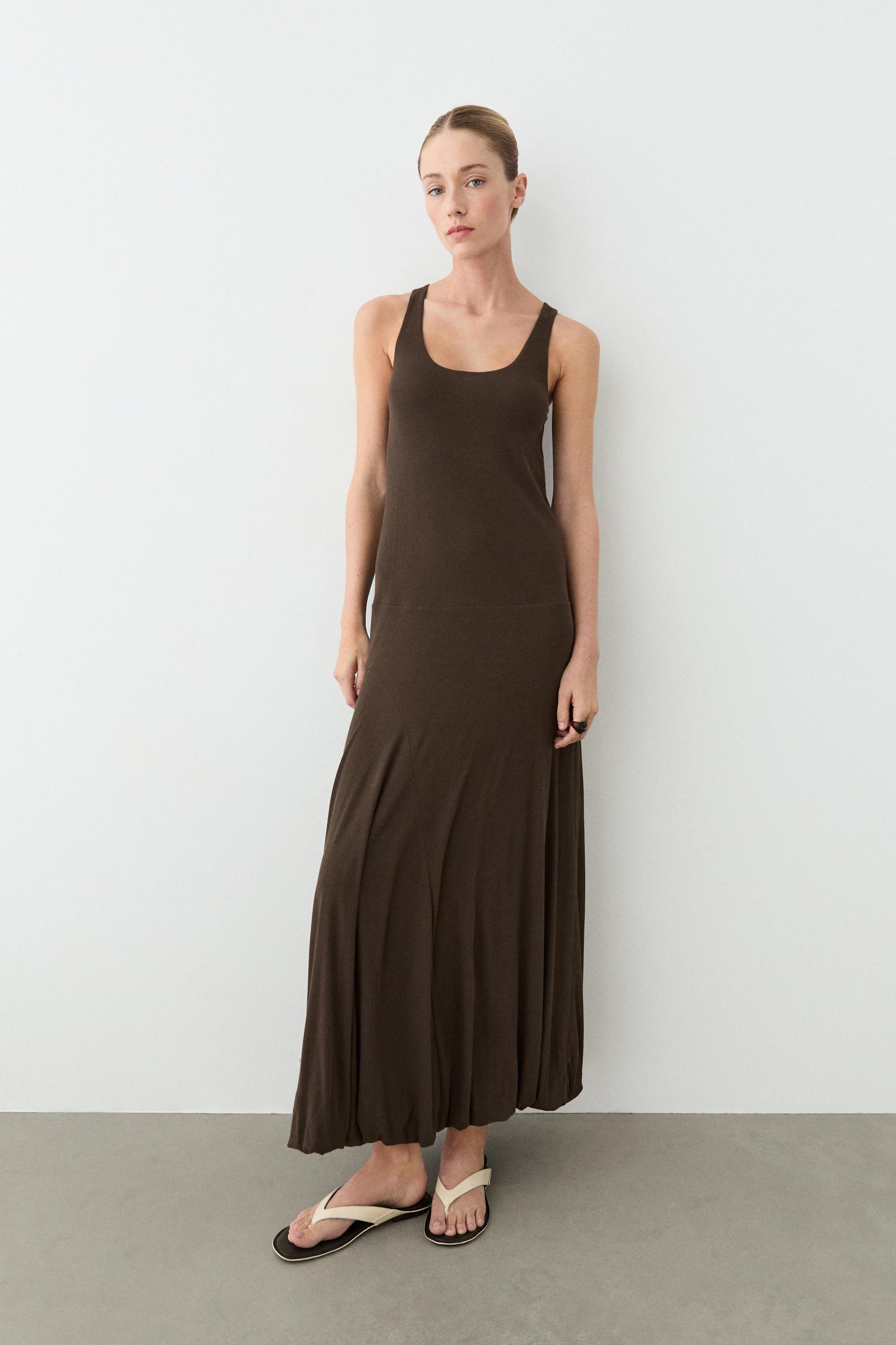 Midi dress with puffed detail — 549