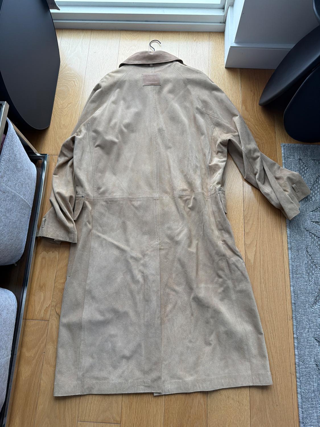 LIMITED EDITION SUEDE LEATHER TRENCH COAT - Image 3