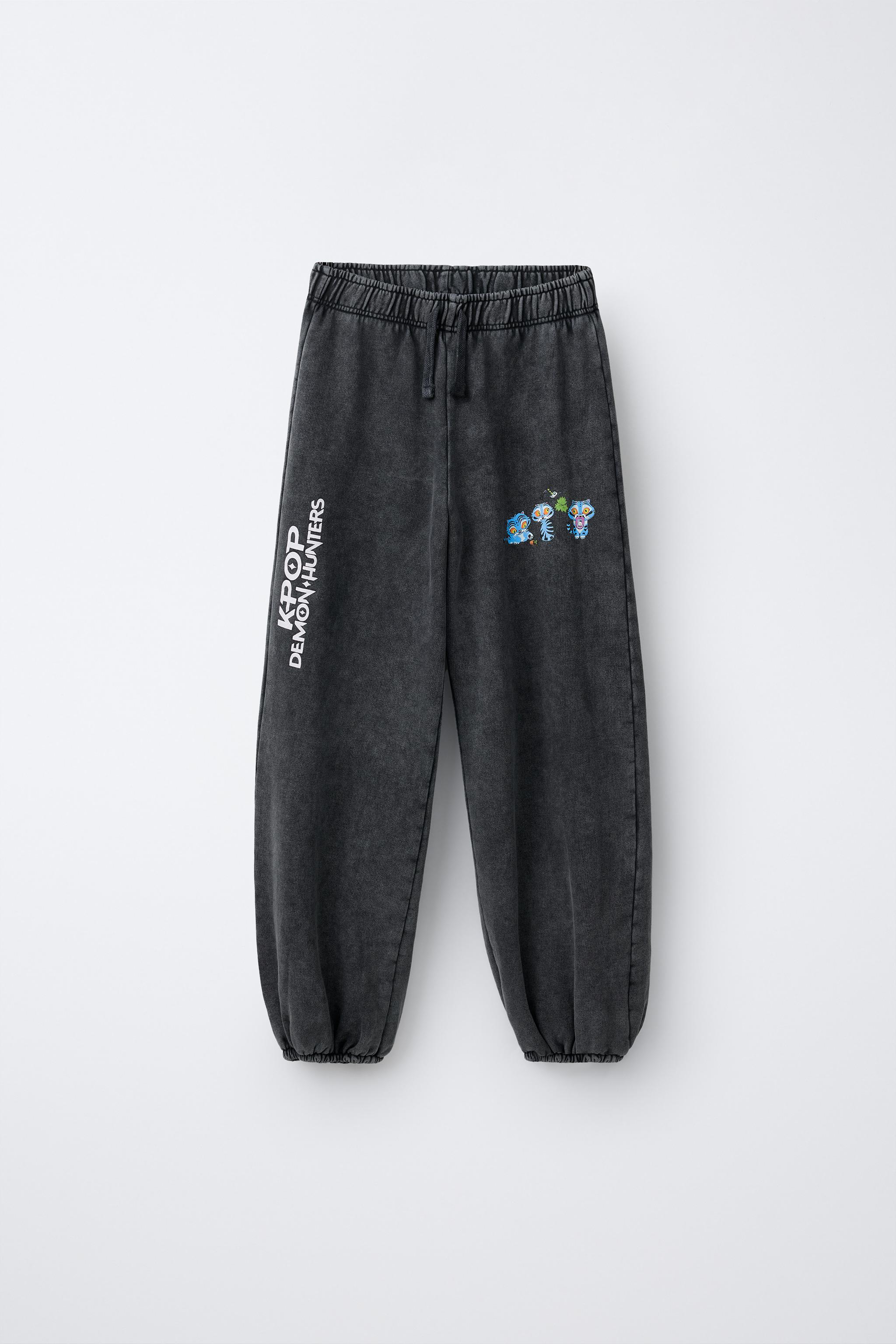WASHED EFFECT JOGGER PANTS KPOP DEMON HUNTERS™ NETFLIX ©