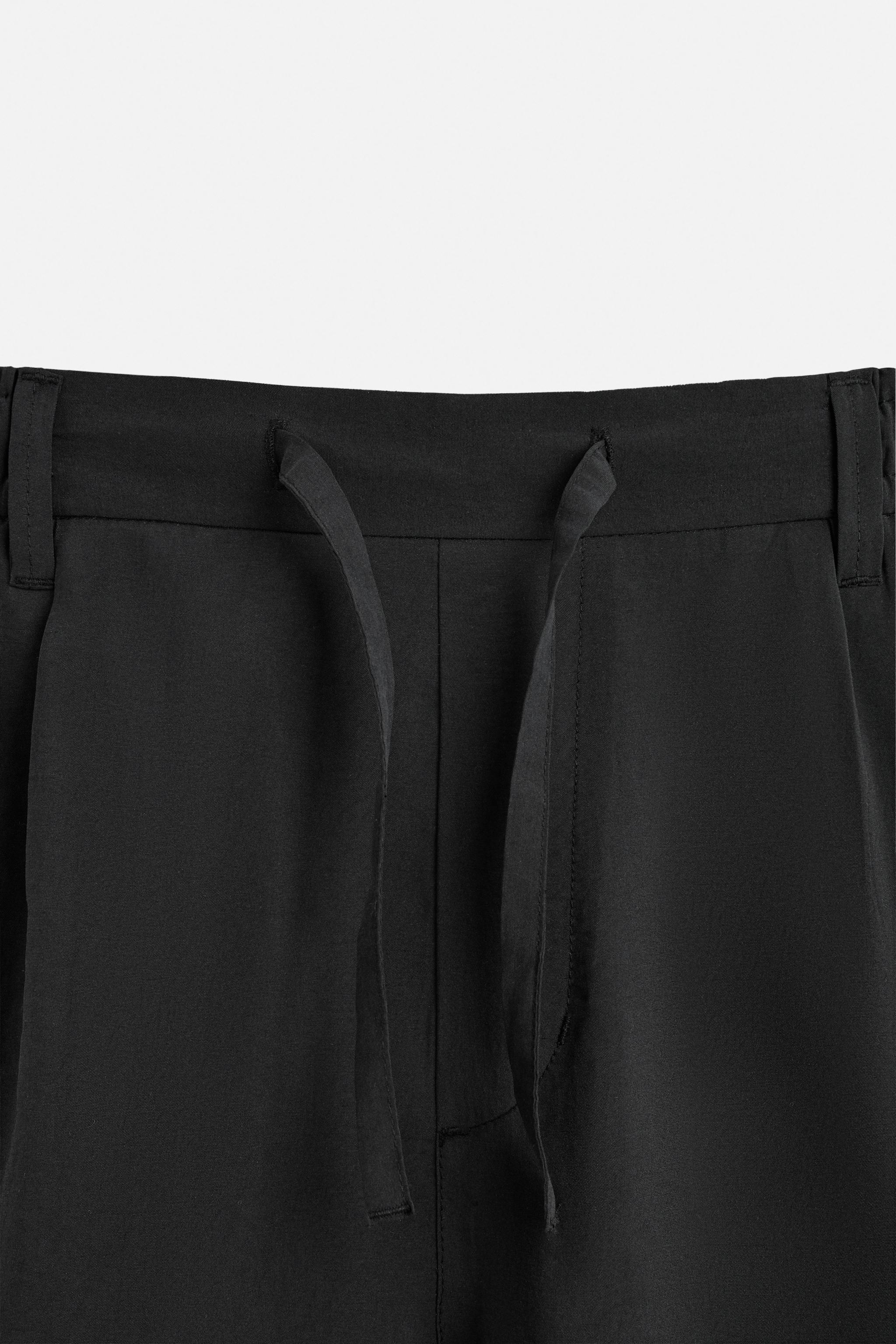 SHORT REGULAR FIT SHORTS