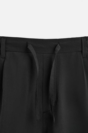 BERMUDA REGULAR FIT COURTE - Noir de Zara - Image 8