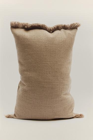 STRIPED CUSHION COVER WITH FRINGING - Sand by Zara