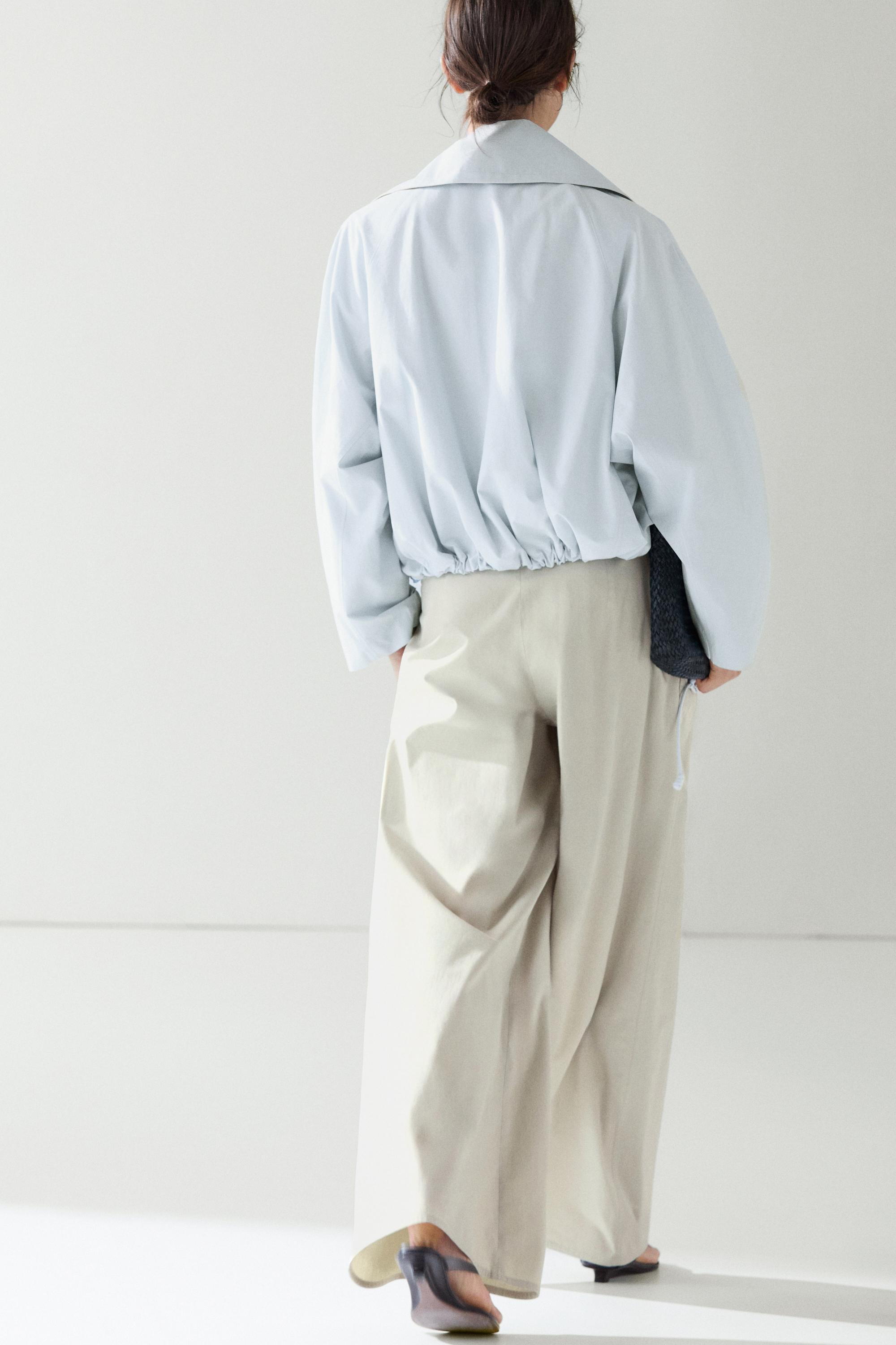 Cropped button jacket