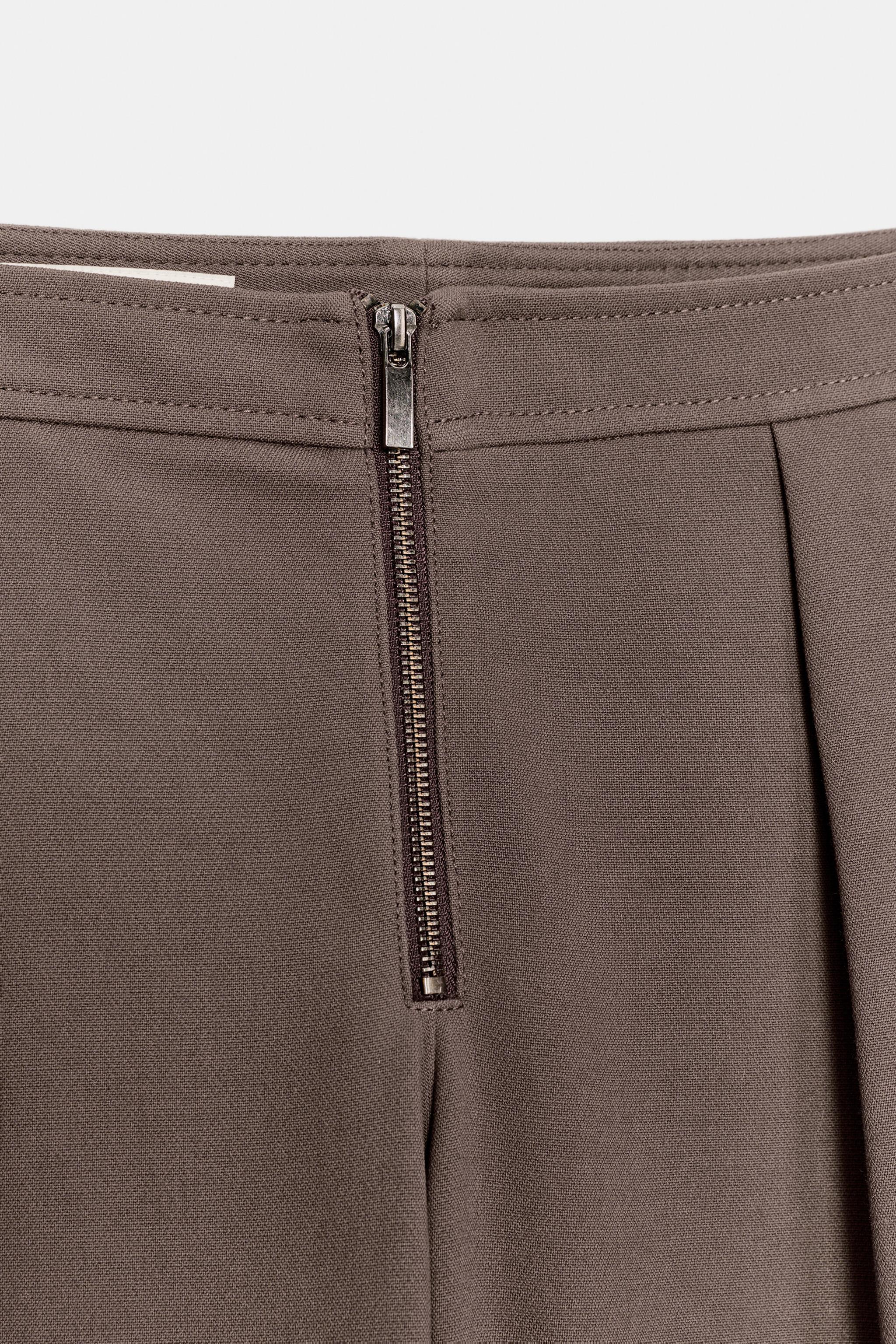 TAPERED PANTS WITH ZIPPER