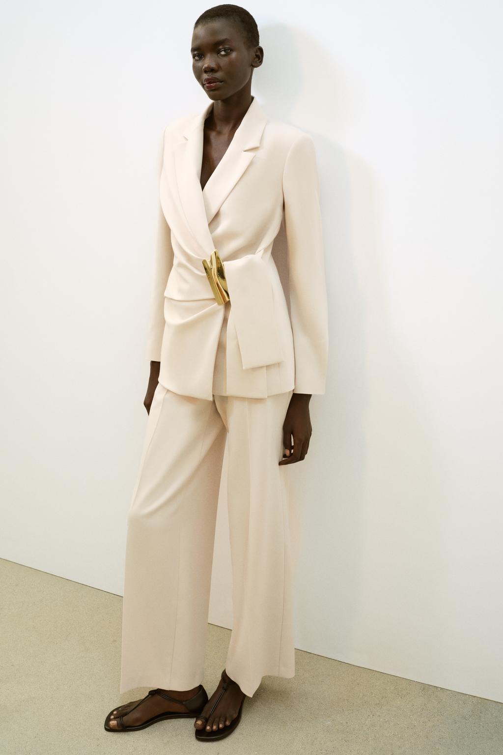 DOUBLE-BREASTED BLAZER WITH BUCKLE