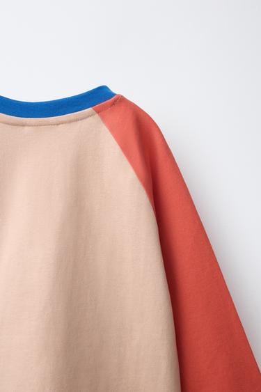 T-SHIRT À MANCHES RAGLAN MICKEY MOUSE © DISNEY - Orange vif de Zara - Image 3