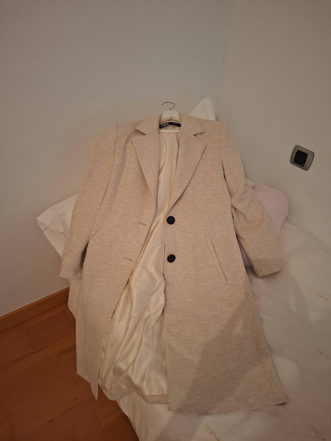 PLUSH COAT