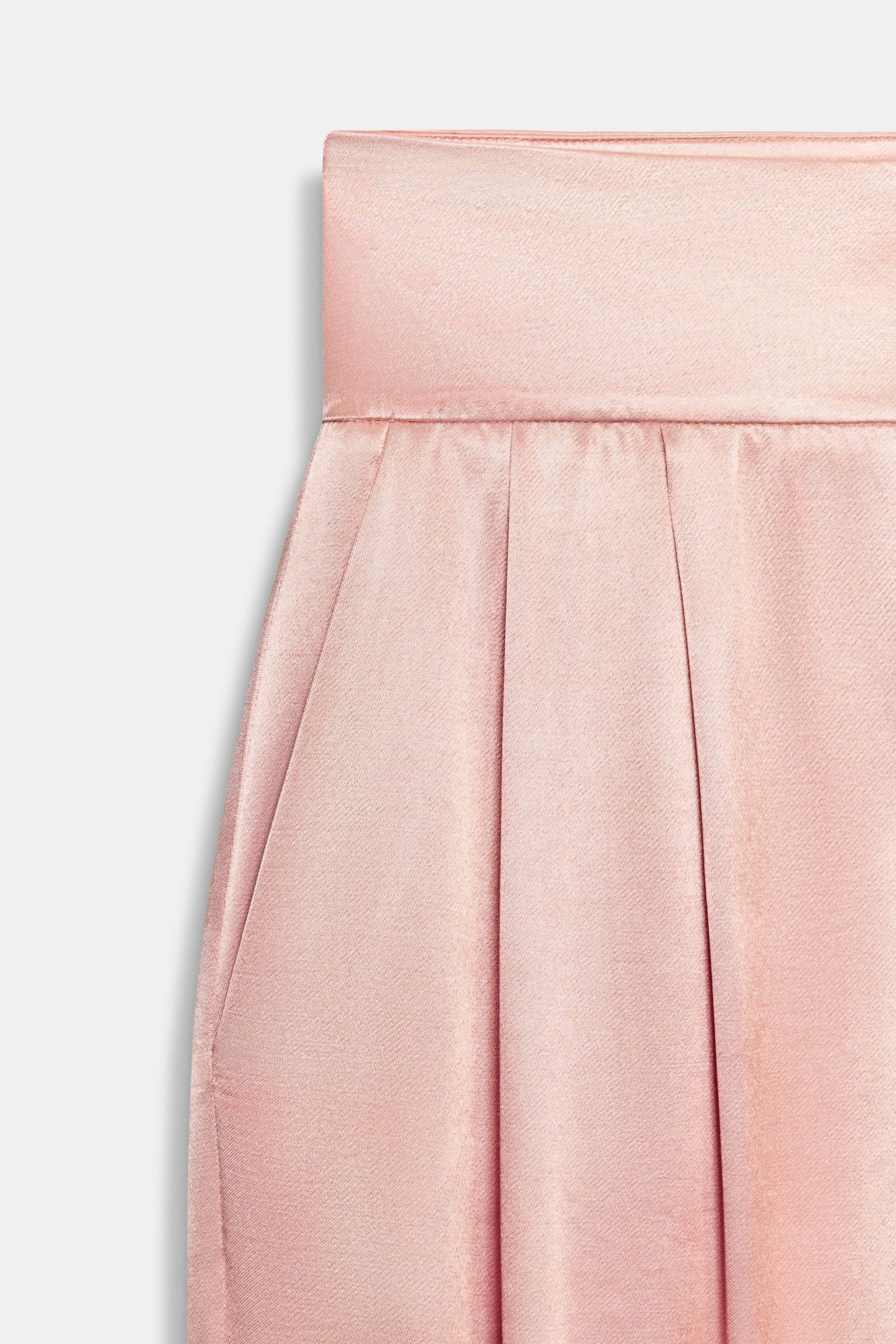 Женские брюки Zara SATIN EFFECT PLEATED PANTS — фото 5