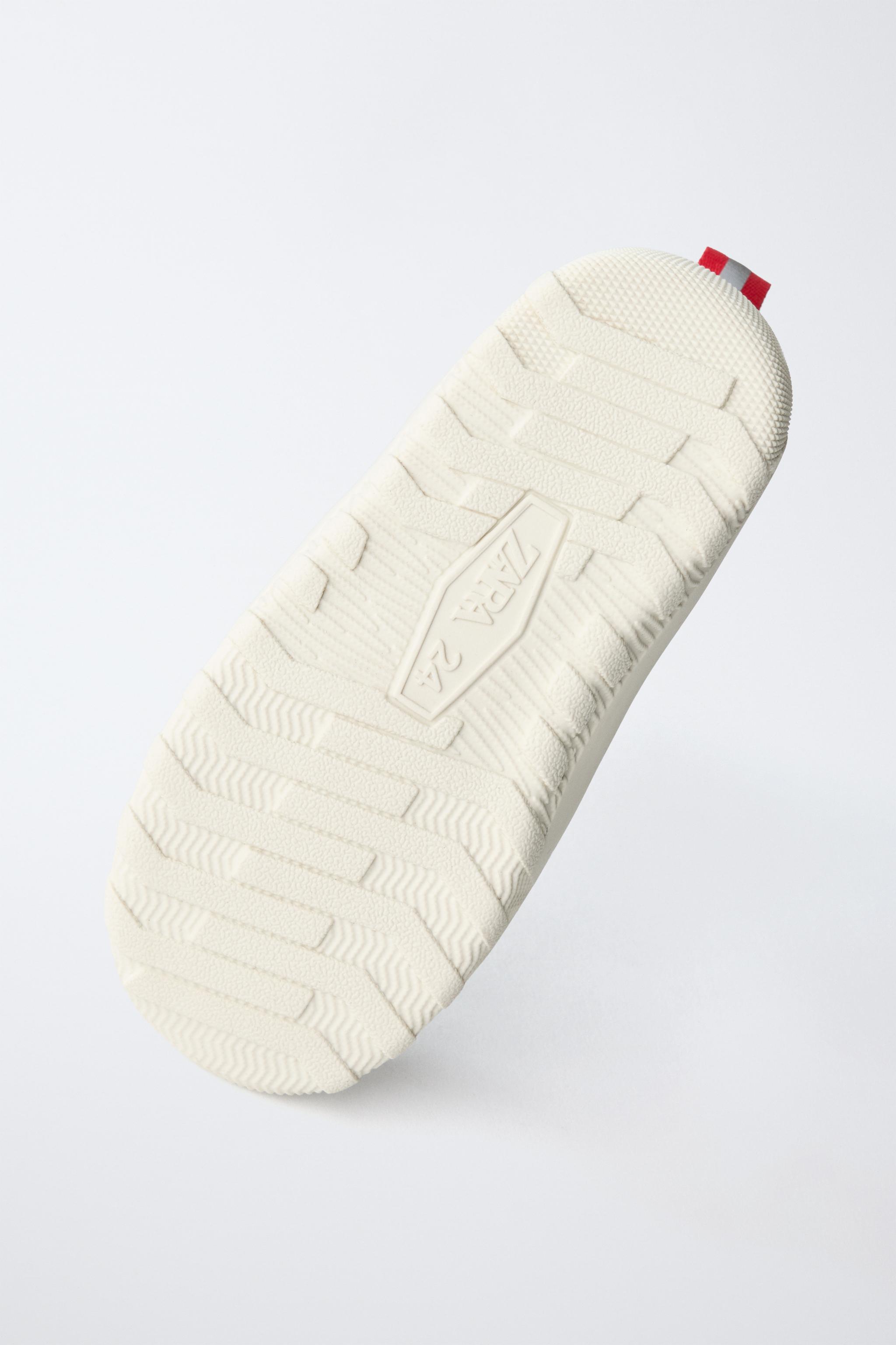 BASKETS MONTANTES THE AVENGERS © MARVEL