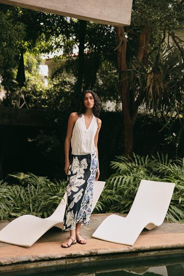 TOP HALTER بظهر مكشوف - بيج فاتح الخاص بـ Zara