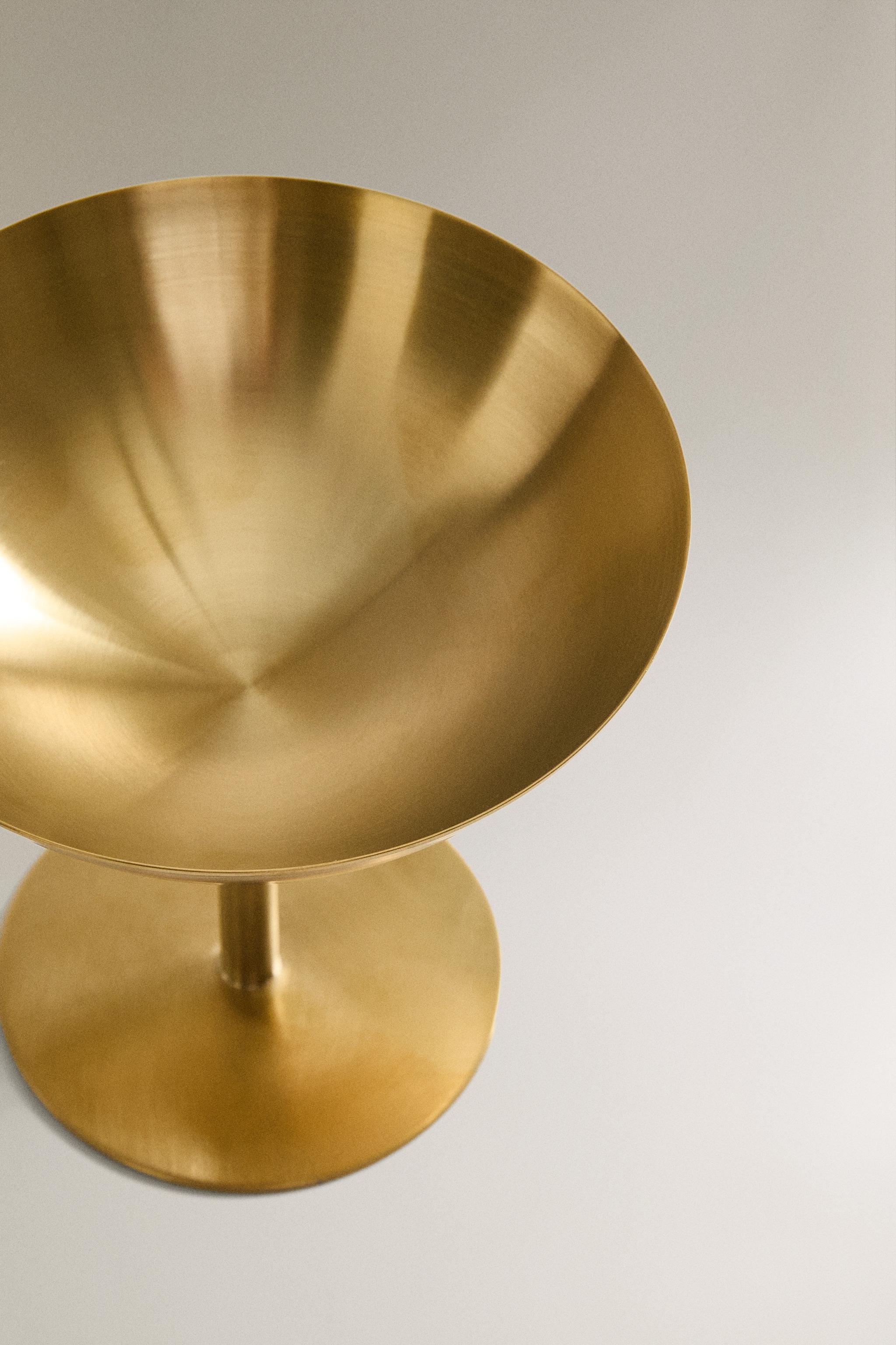 TALL GOLD METAL WINE GLASS