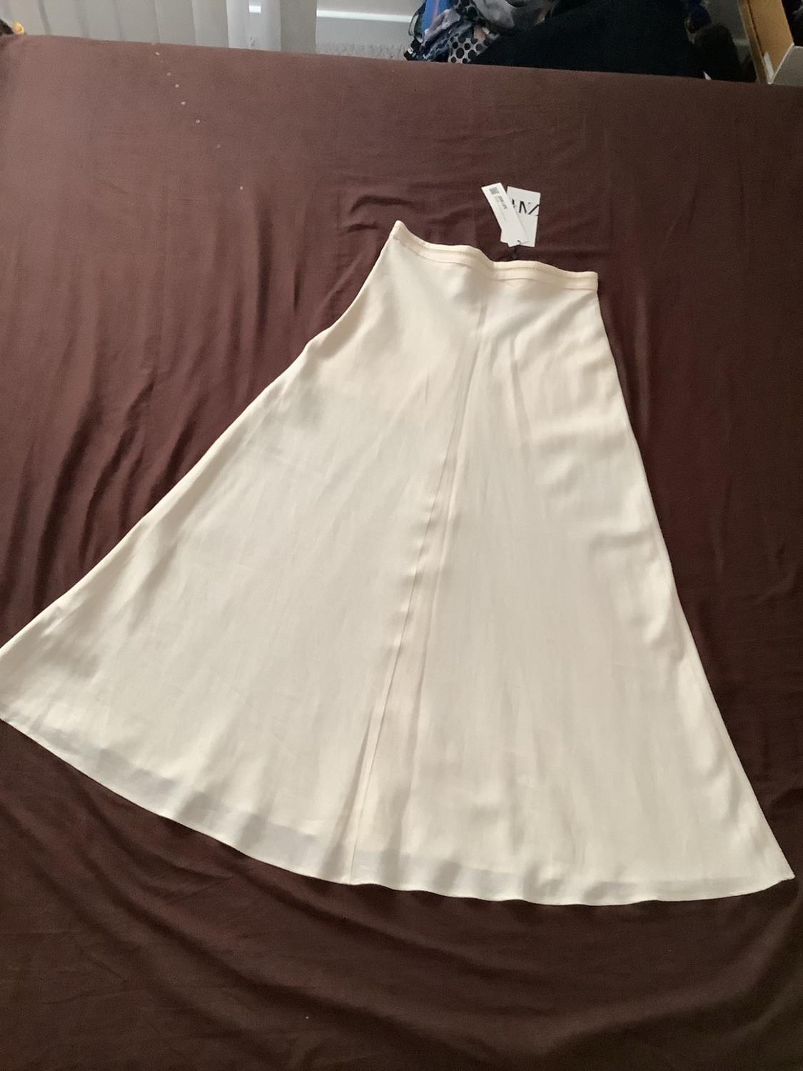 CROCHET MIDI SKIRT - Image 4