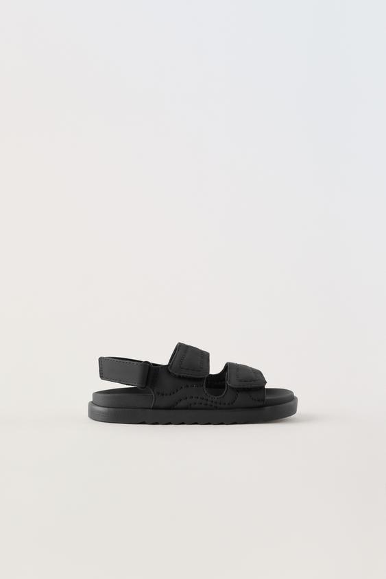 RUBBERISED SANDALS - Black | ZARA Ireland