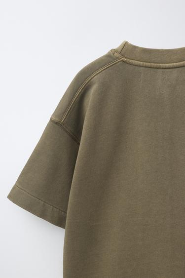 T-SHIRT TEINT EN PIÈCE - Kaki de Zara - Image 3