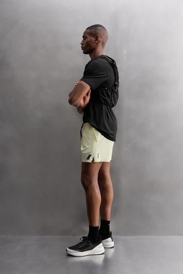BASIC TRAINING SHORTS - Yellow by Zara